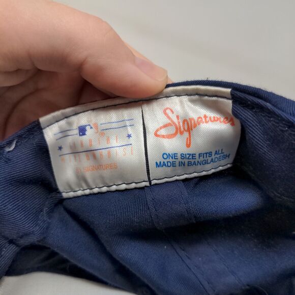 Signatures Men's Snapback New York Yankees Hat Cap Blue OSFA Embroidered Logo - Picture 12 of 12